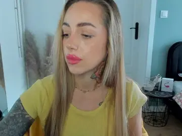 Bongacams Free Porn Cam of SEXYcoralie