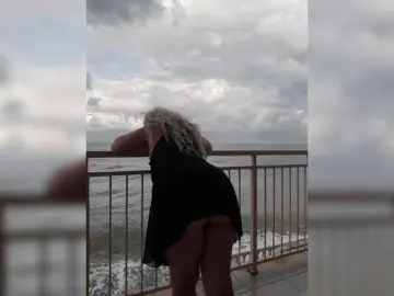 Bongacams Live Sex of mery8poppins