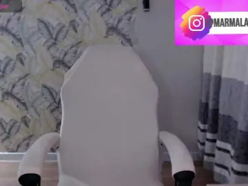 Bongacams Live Sex of Foxymoxy19