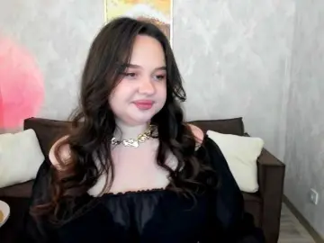 Bongacams Watch Live Sex Cams of MaddyCroft