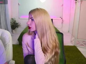 Bongacams Watch Live Sex Cams of AlisaAleks