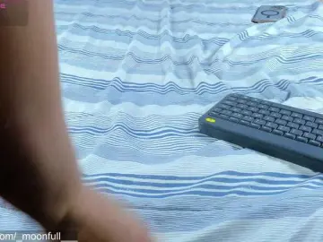 Bongacams Sex Cam of -fullmoon