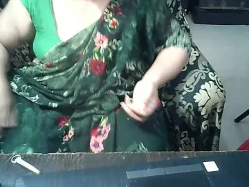 Bongacams Free Live Porn of Indianbhabhimilf40