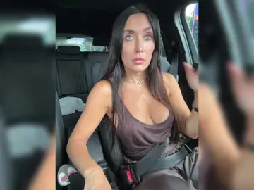 Bongacams Best live sex cam show of linahelen