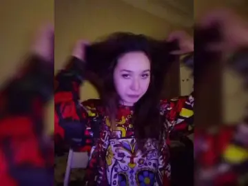 Bongacams Nude Webcam of Estetka