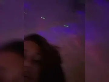 Bongacams Live Sex Cam of Vikktorriaaa