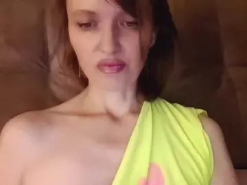 Bongacams Sex Cam of lilisexy14