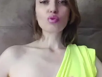 Bongacams Best live sex cam show of lilisexy14