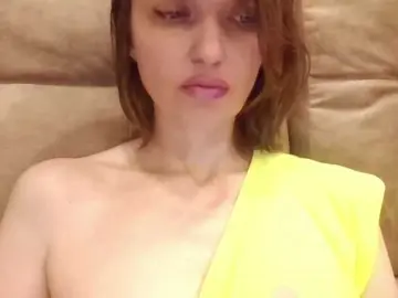 Bongacams Free Porn Cam of lilisexy14