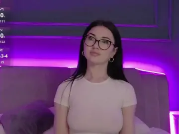 Bongacams Watch Live Sex Cams of Chiaralovee