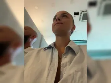 Bongacams Nude Webcam of fi7h
