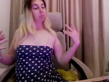 Bongacams Live Sex Cam of alissonone