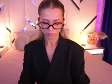 Bongacams Sex Chat of LoveeDove