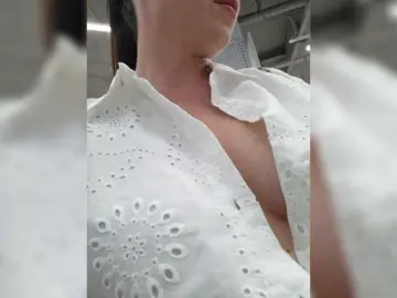 Bongacams Live Sex Cam of DIVORA