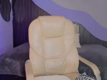Bongacams Sex Cam of Nicolle-mariee