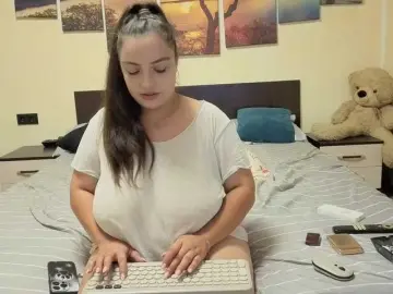 Bongacams Private Sex Chat of adellineee