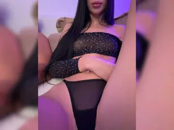 Bongacams Watch Live Sex Cams of Honeycouple