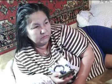 Bongacams Live Sex Cam of 2Milf45