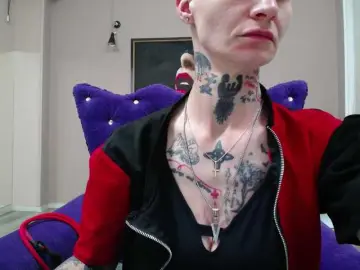 Bongacams Watch Live Sex Cams of KennysXX