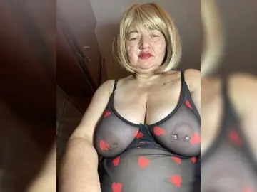 Bongacams Watch Live Sex Cams of SVETIKBOMBOCHKA