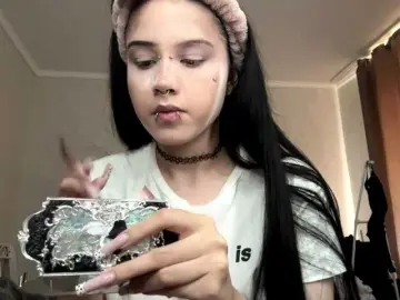 Bongacams Watch Live Sex Cams of ArlaReily
