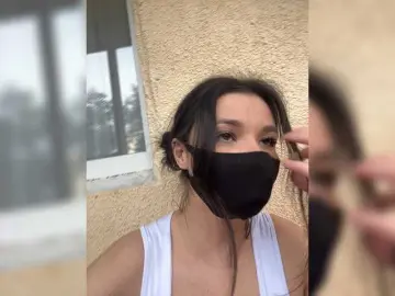 Bongacams Free Porn Cam of Barsi8