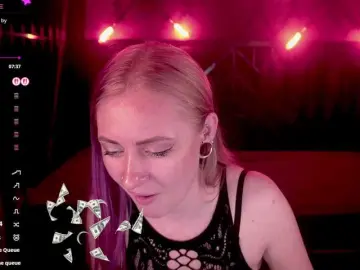 Bongacams Adult Video Chat of DramaQuenns