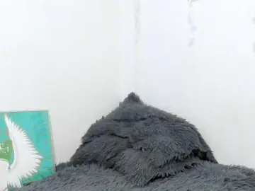 Bongacams Watch Live Sex Cams of sweetavi