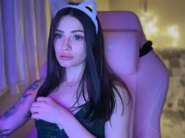 Bongacams Free Porn Cam of harleyquinn9