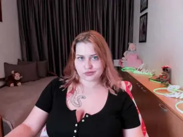 Bongacams Watch Live Sex Cams of WhisperOfSiren