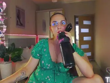 Bongacams Sex Chat of AlexandraCandy