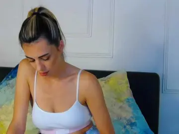 Bongacams Sex Cam of IvyLustt