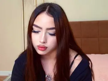 Bongacams Live Sex Cam of maddieperezzz