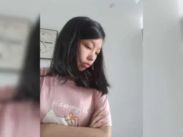 Bongacams Live Sex Cam of Selinababy99
