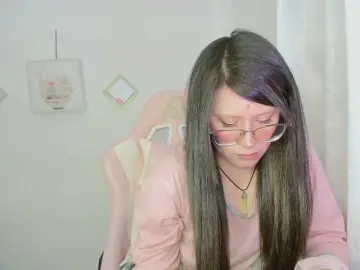Bongacams Nude Webcam of ZooeyBelair