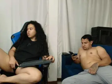 Bongacams Live Sex Cam of couplee-horny