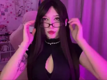 Bongacams Watch Live Sex Cams of SavageAura