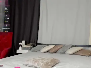 Bongacams Watch Live Sex Cams of MillyYoung