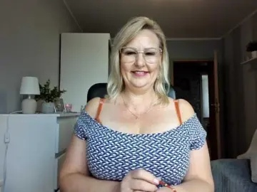 Bongacams Best Webcam of EmillyLove