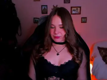 Bongacams Free Porn Cam of LanaSensitive