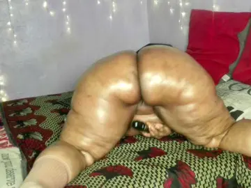 Bongacams Watch Live Sex Cams of Big-Ass-Wilma