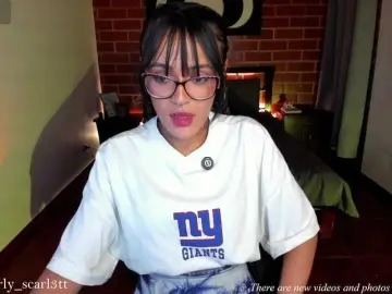 Bongacams Watch Live Sex Cams of CurlyScarlett13