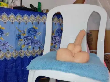 Bongacams Sex Chat of hairygirl83