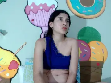 Bongacams Free Live Porn of skinnykattylush19