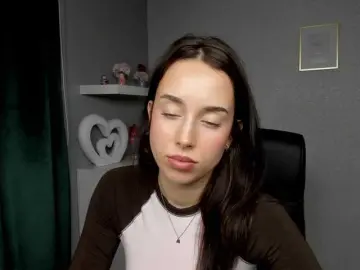 Bongacams Live Sex of adeleLive