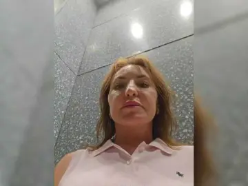 Bongacams Watch Live Sex Cams of EditaMilf
