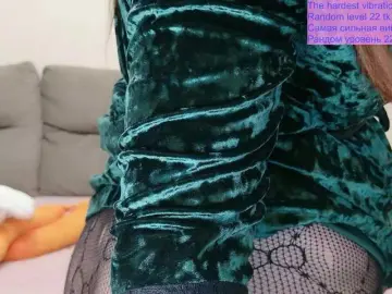 Bongacams Live Sex Cam of Fox-Lisa