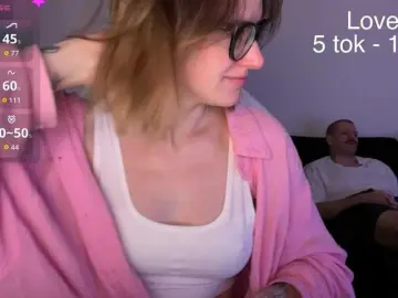 Bongacams Watch Live Sex Cams of Sexy-Sweets