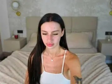 Bongacams Free Live Porn of SnowWhiteee