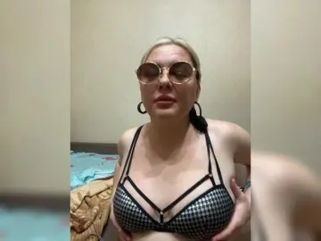 Bongacams Private Sex Chat of Milfaru